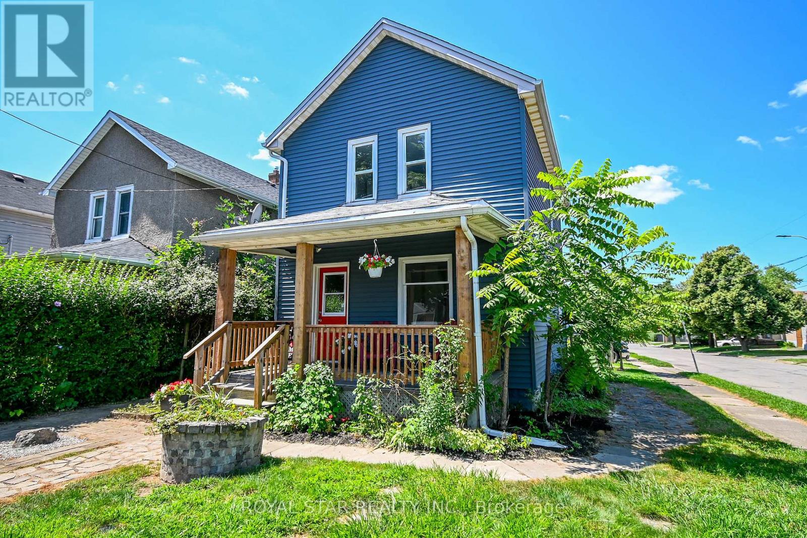 189 Ross Street, Welland, Ontario  L3B 2N1 - Photo 2 - X12684802