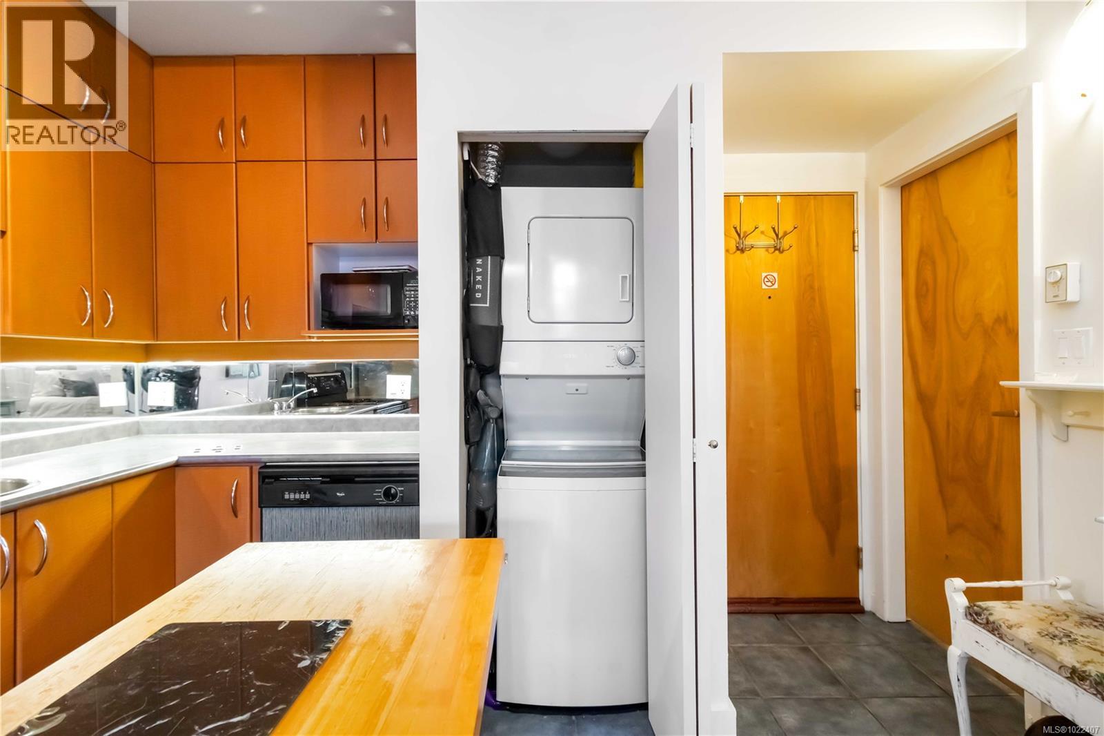 117 409 Swift St, Victoria, British Columbia  V8W 1S2 - Photo 6 - 1022407