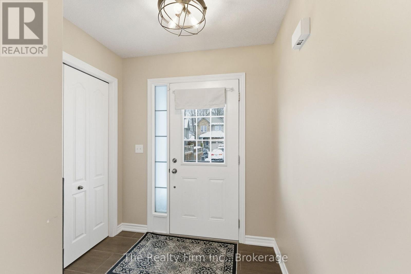 721 Crawford Crescent, Woodstock, Ontario  N4S 0B7 - Photo 8 - X12684880