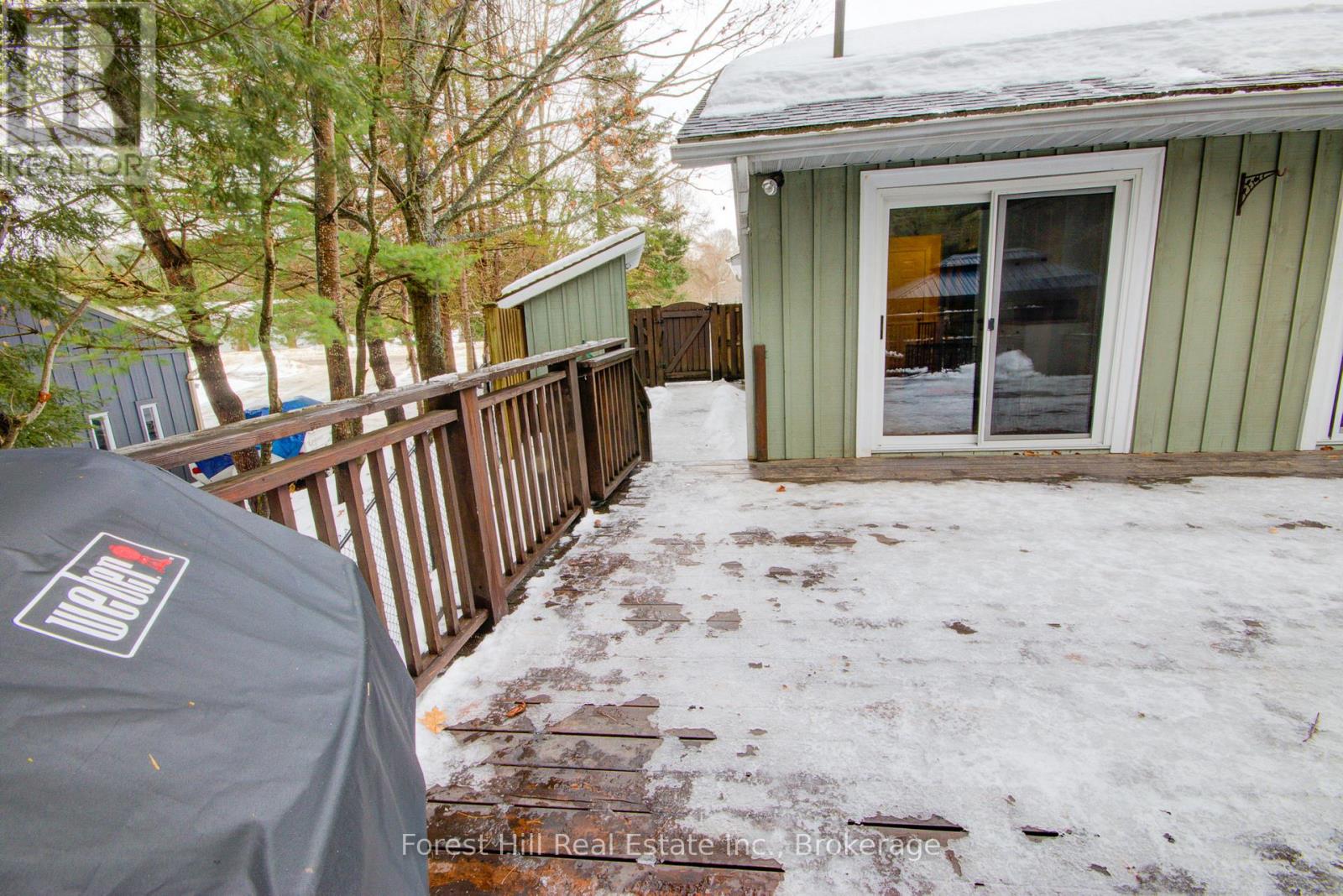 33 Meadow Heights Drive, Bracebridge (Monck (Bracebridge)), Ontario  P1L 1A2 - Photo 42 - X12684876