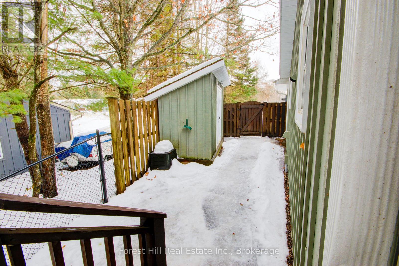 33 Meadow Heights Drive, Bracebridge (Monck (Bracebridge)), Ontario  P1L 1A2 - Photo 43 - X12684876