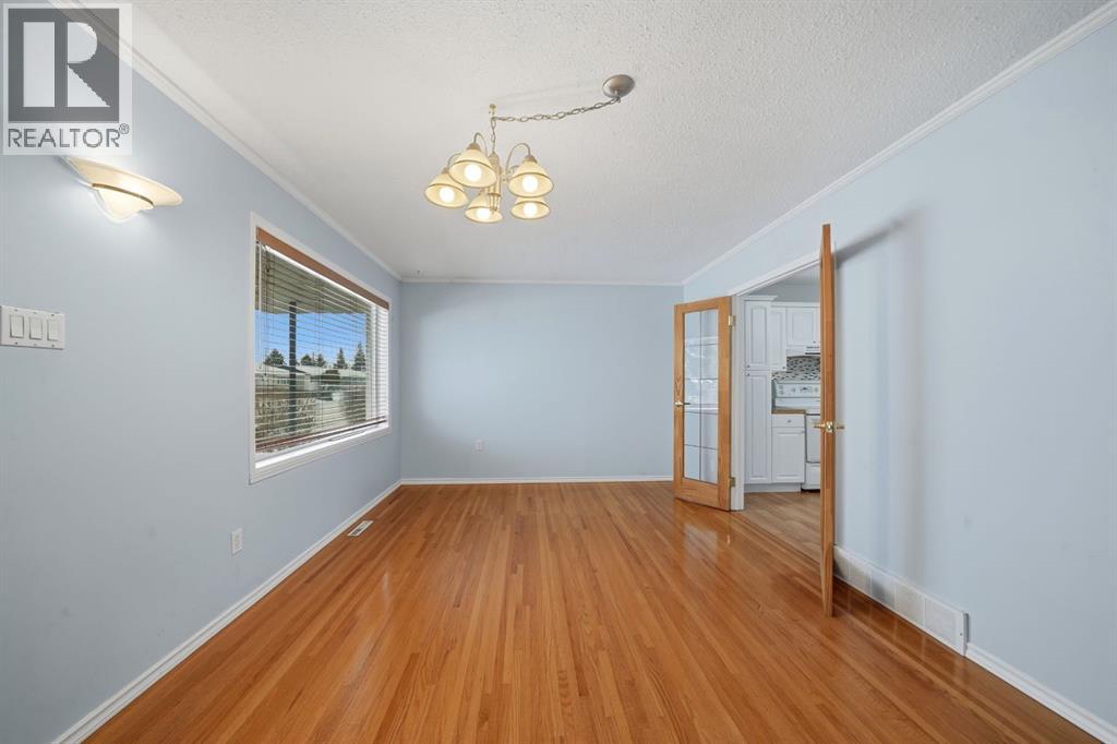 52 Fern Road, Red Deer, Alberta  T4N 4Z4 - Photo 14 - A2275443