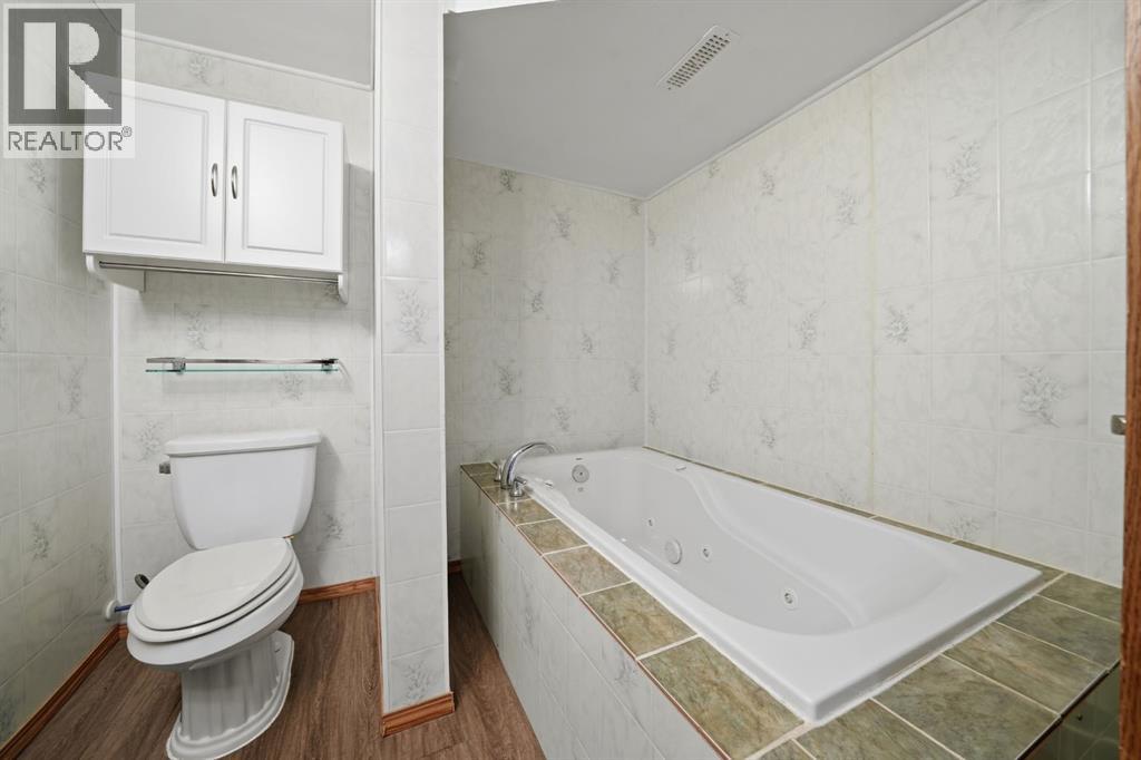 52 Fern Road, Red Deer, Alberta  T4N 4Z4 - Photo 31 - A2275443