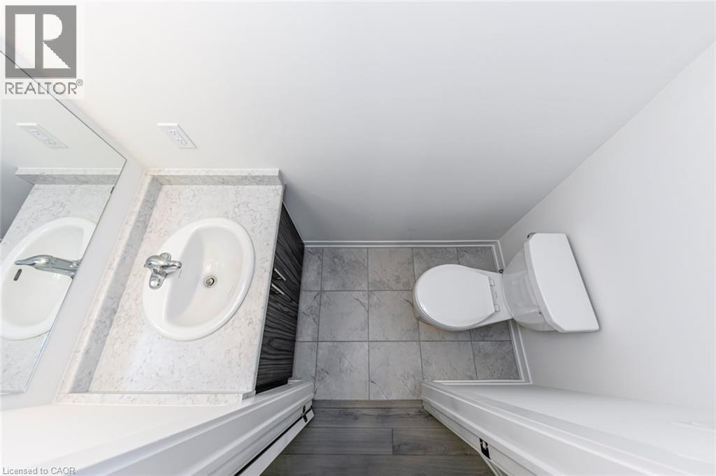 1544 Wellwood Terrace, Milton, Ontario  L9E 1V4 - Photo 11 - 40796207