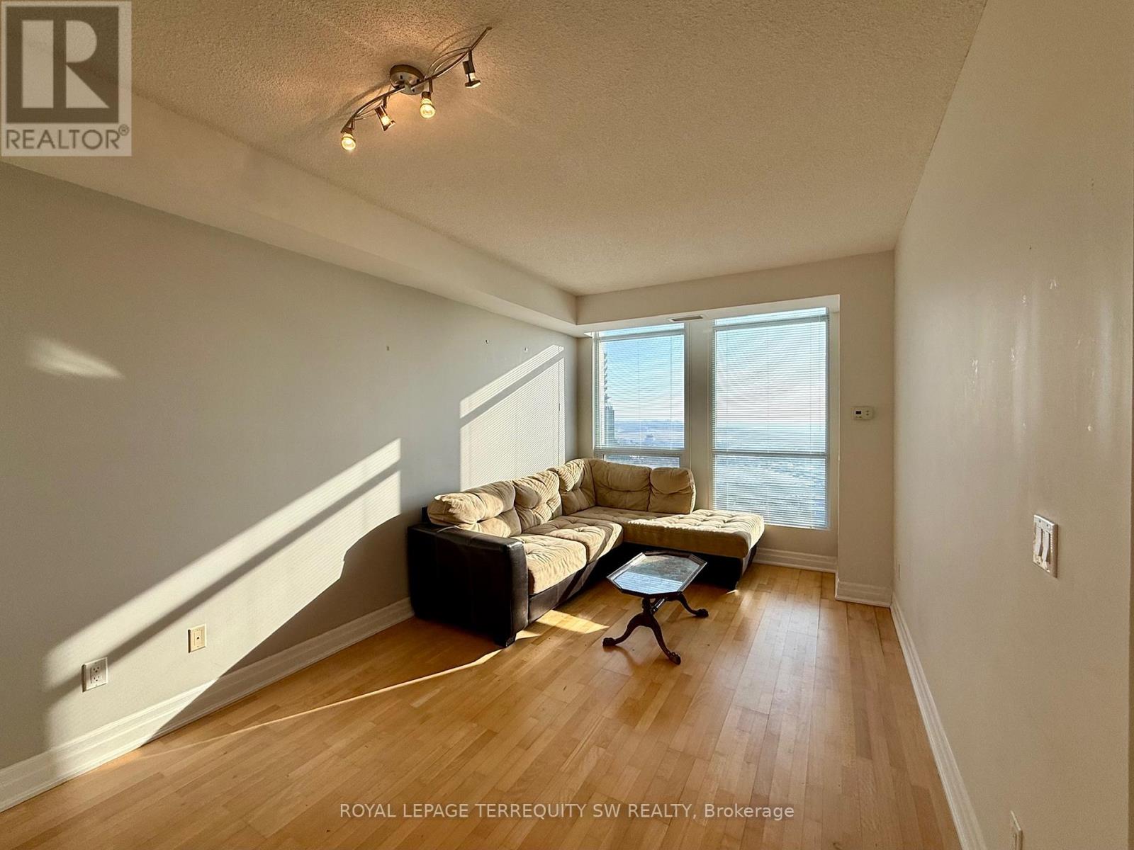 1413 - 628 Fleet Street, Toronto, Ontario  M5V 1A8 - Photo 5 - C12684860