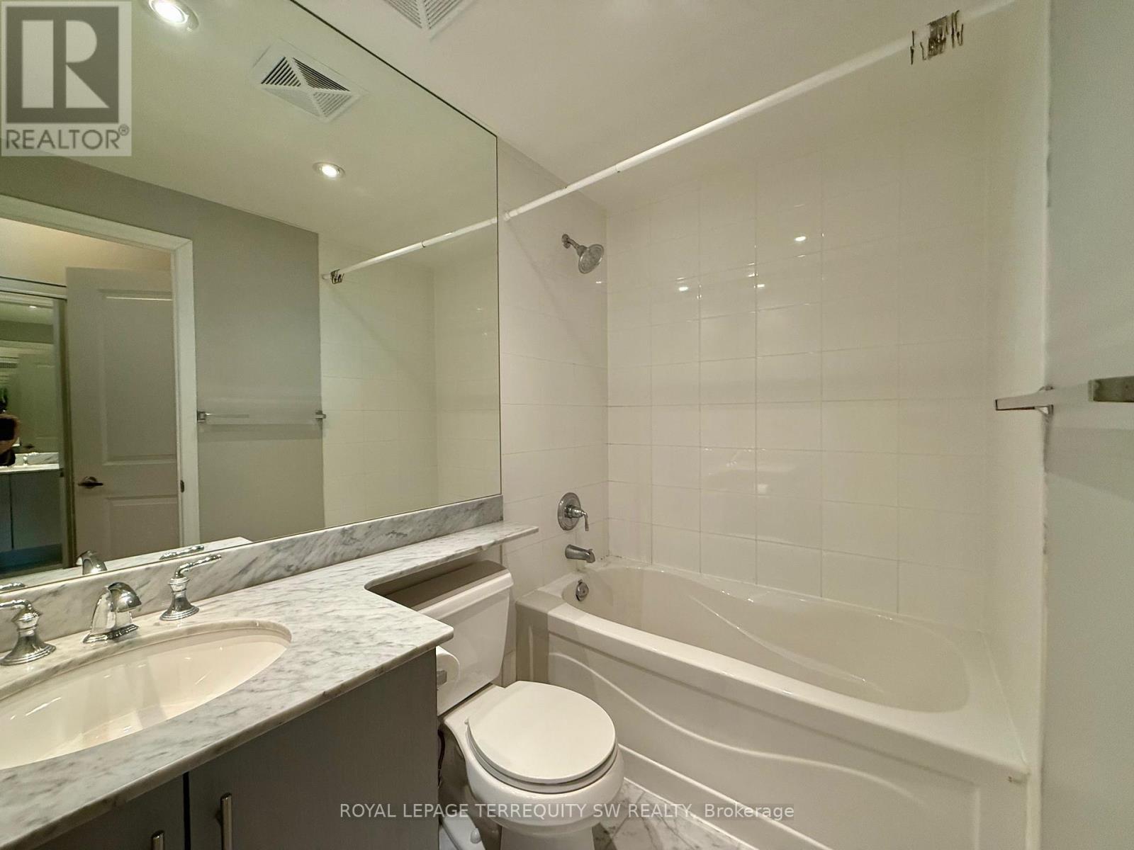 1413 - 628 Fleet Street, Toronto, Ontario  M5V 1A8 - Photo 7 - C12684860