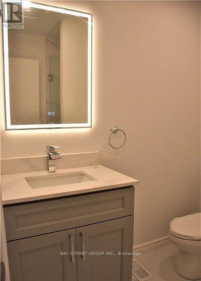 Main - 185 Taylor Mills Drive N, Richmond Hill, Ontario  L4C 2T5 - Photo 3 - N12684862