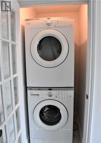 Main - 185 Taylor Mills Drive N, Richmond Hill, Ontario  L4C 2T5 - Photo 9 - N12684862