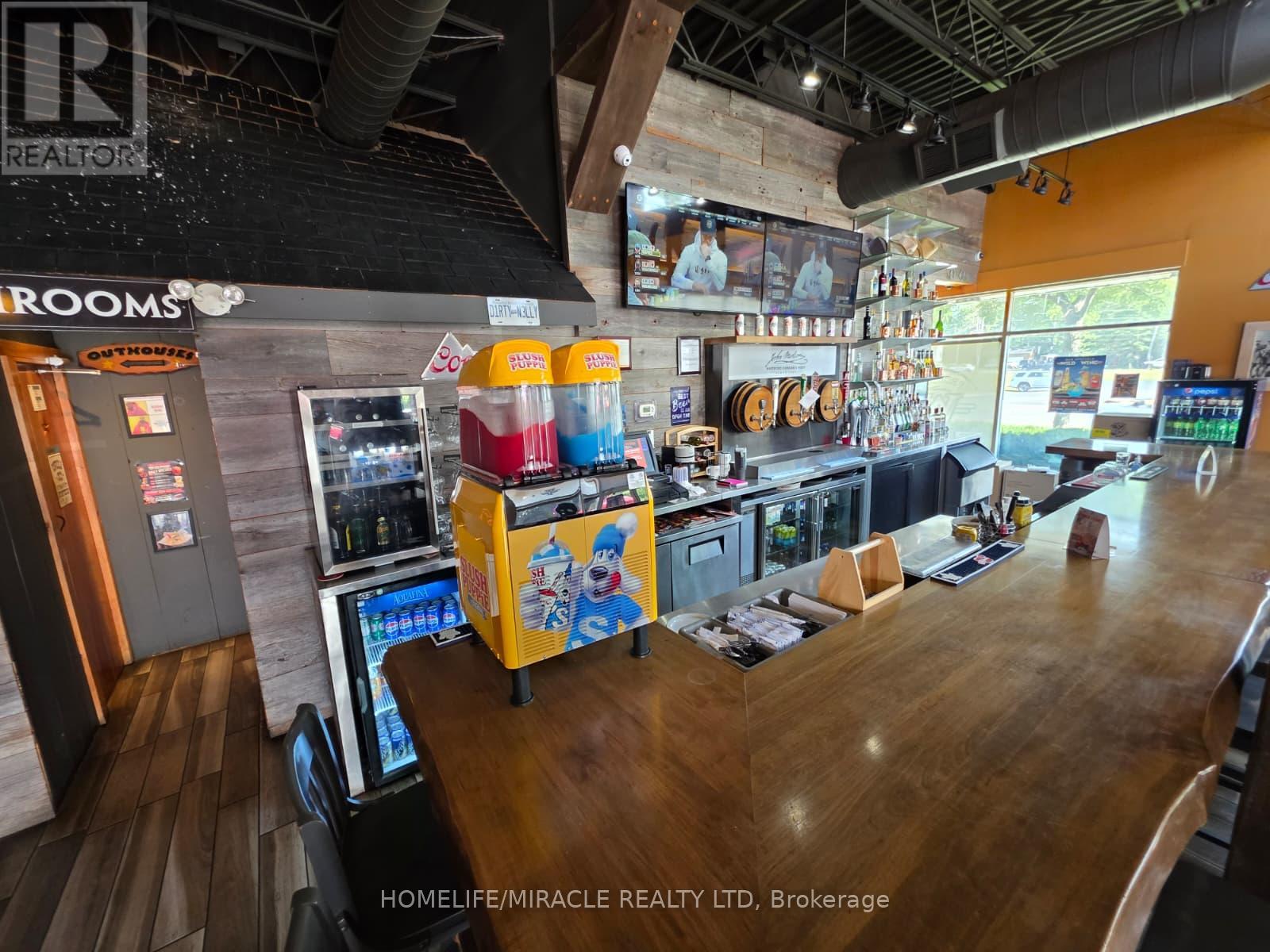 2 - 321 Main Street, Wasaga Beach, Ontario  L9Z 0B6 - Photo 9 - S12684872