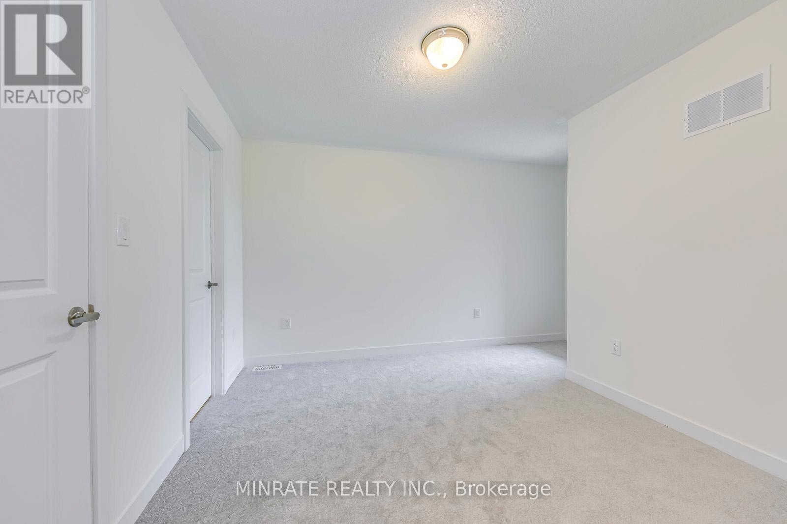 1544 Wellwood Terrace, Milton, Ontario  L9E 1V4 - Photo 12 - W12679920