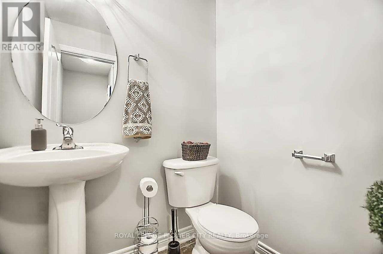 3087 Highbourne Crescent, Oakville, Ontario  L6M 5H1 - Photo 14 - W12684870