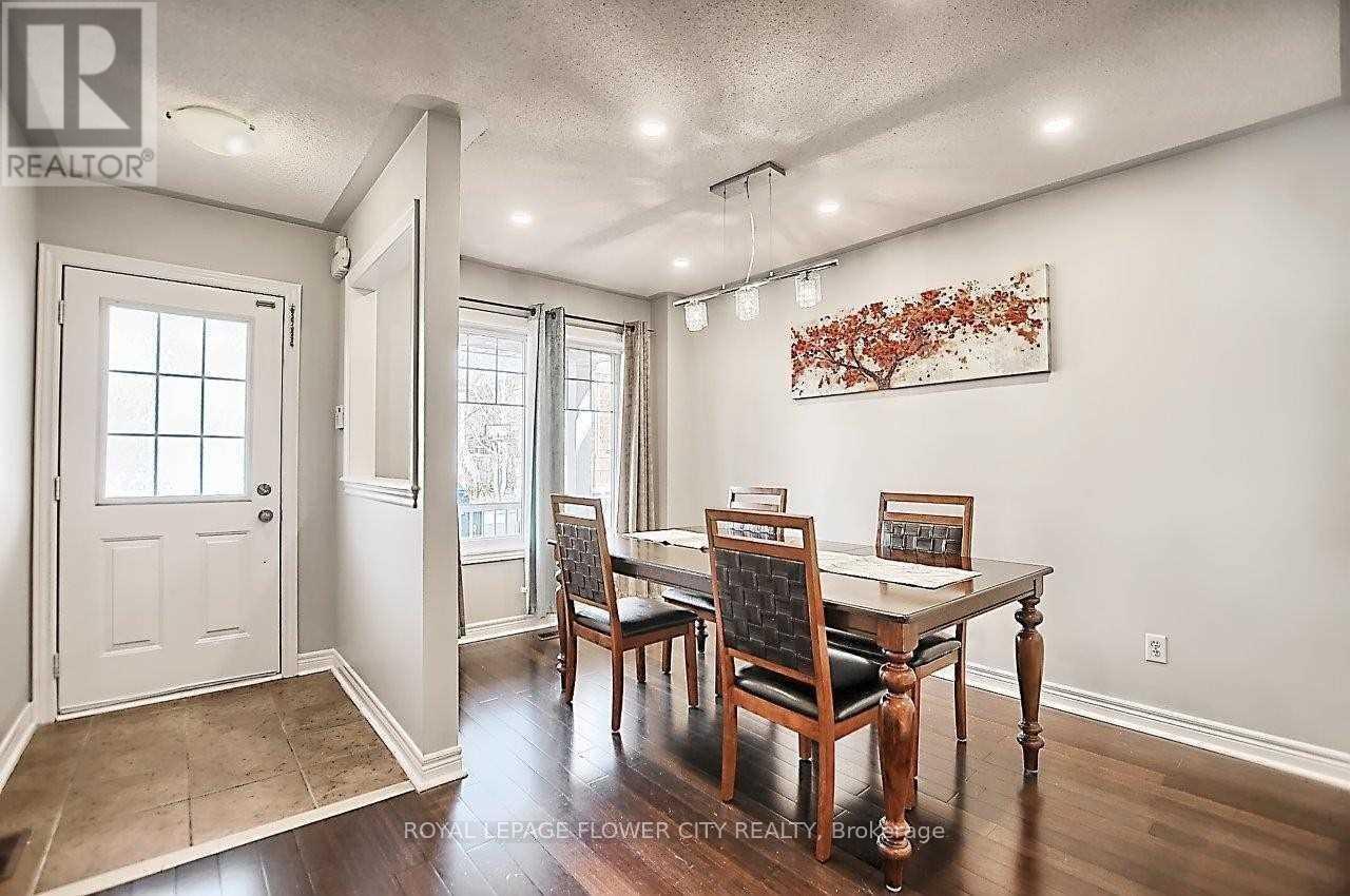 3087 Highbourne Crescent, Oakville, Ontario  L6M 5H1 - Photo 2 - W12684870