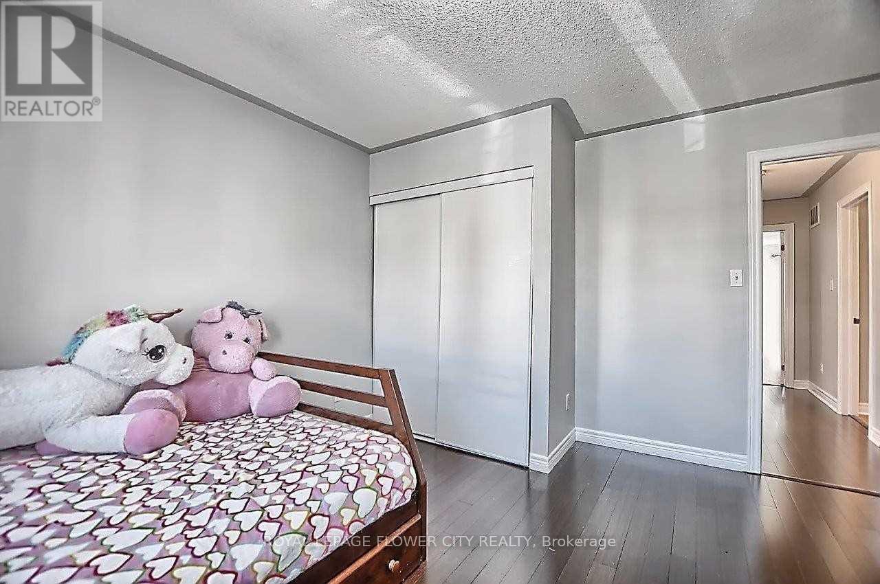 3087 Highbourne Crescent, Oakville, Ontario  L6M 5H1 - Photo 20 - W12684870