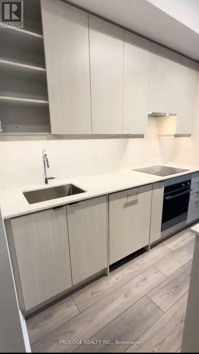 1606 - 36 Elm Drive W, Mississauga, Ontario  L5B 1L9 - Photo 4 - W12684882