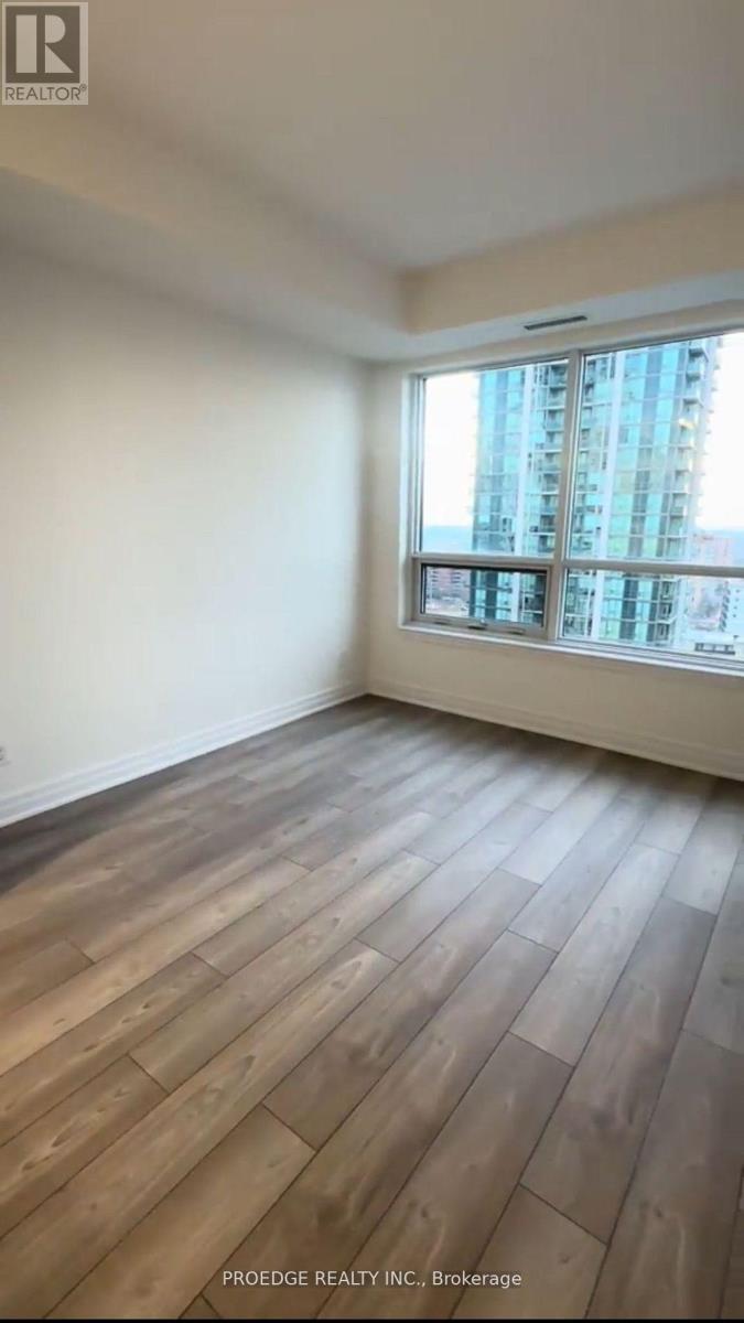 1606 - 36 Elm Drive W, Mississauga, Ontario  L5B 1L9 - Photo 6 - W12684882