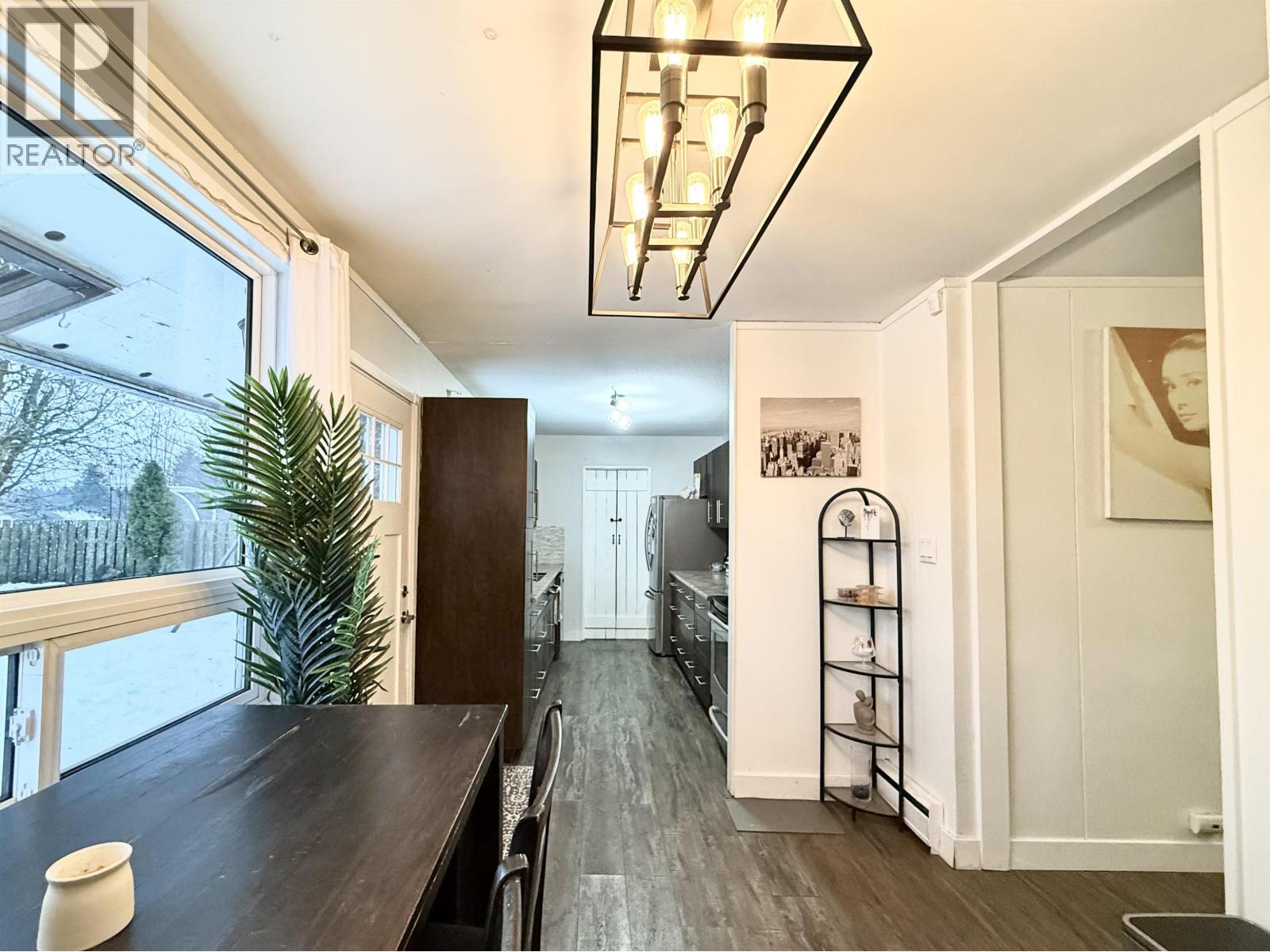 29 Saguenay Street, Kitimat, British Columbia  V8C 1W7 - Photo 4 - R3078040