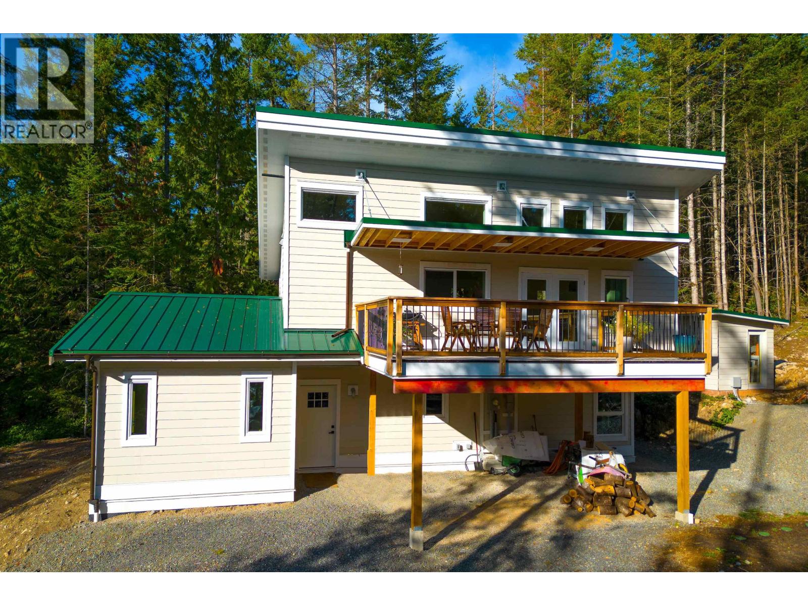 1580 EVERGREEN LANE, Bowen Island, British Columbia