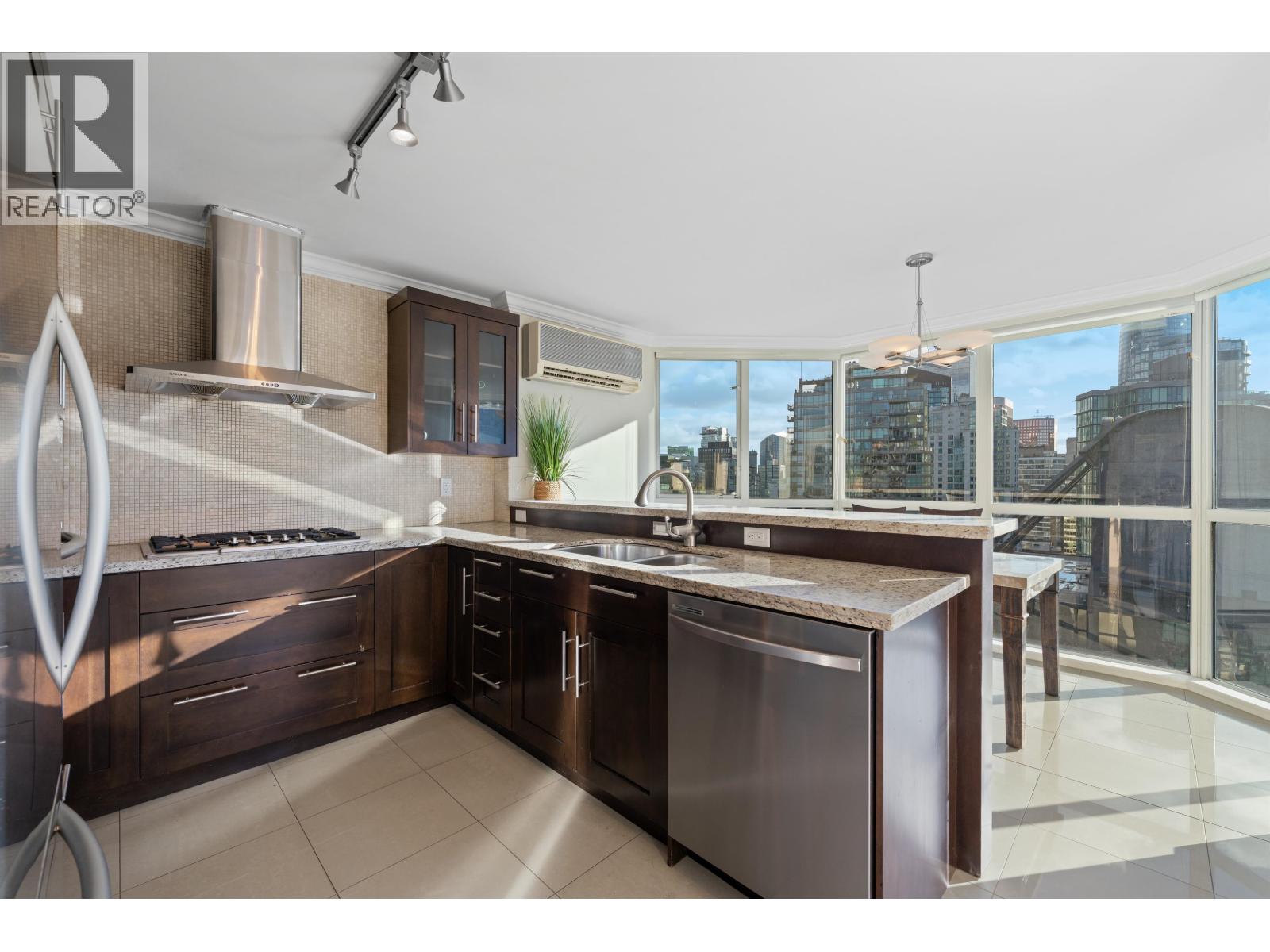 2303 1415 W Georgia Street, Vancouver, British Columbia  V6G 3C8 - Photo 9 - R3077888