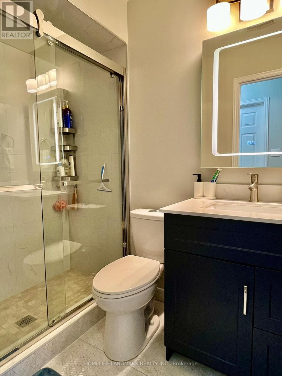 62 Beresford Drive, Richmond Hill, Ontario  L4B 4J5 - Photo 5 - N12684884