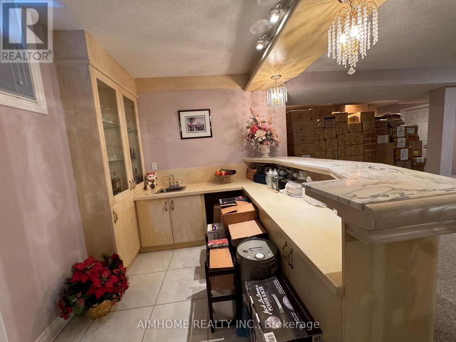 92 Springbrook Drive, Richmond Hill, Ontario  L4B 3P9 - Photo 23 - N12684918