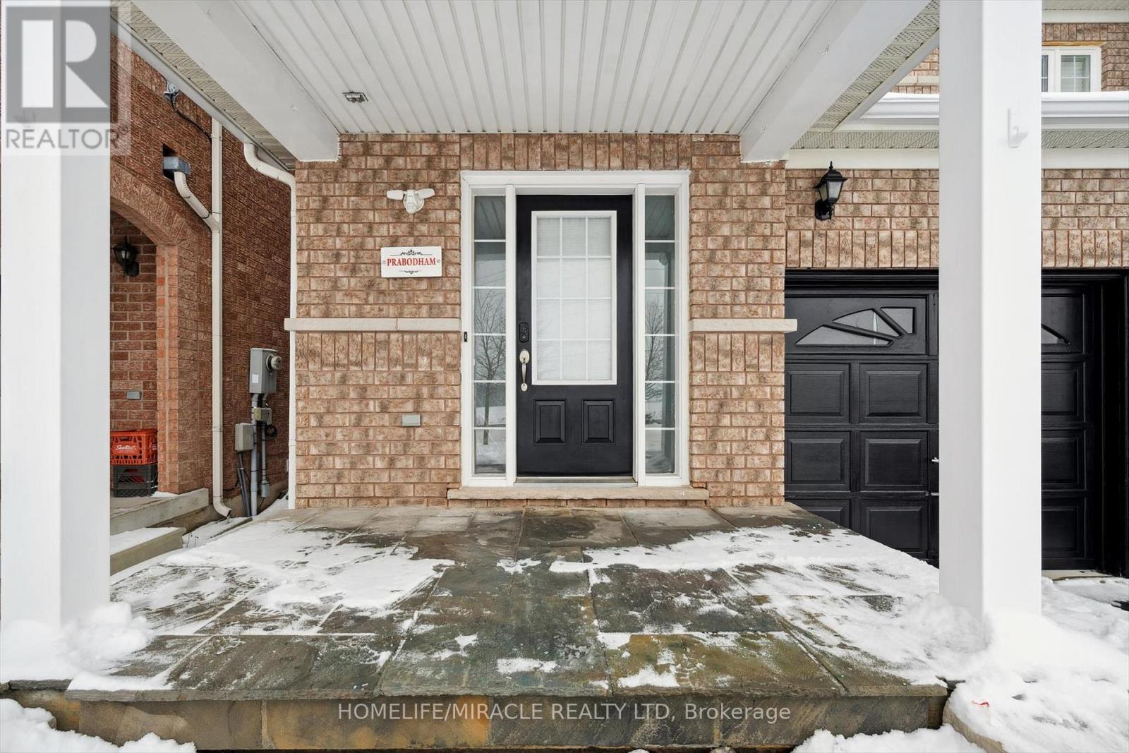 78 Snowberry Crescent, Halton Hills, Ontario  L7G 6M8 - Photo 4 - W12684886