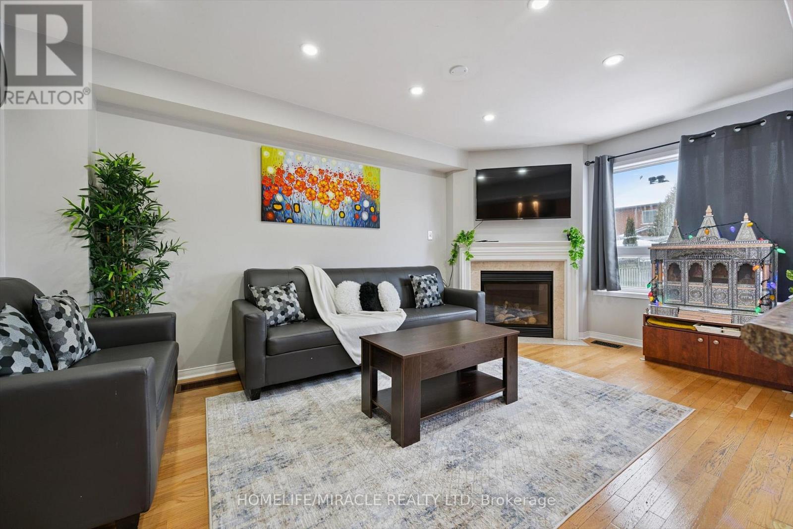 78 Snowberry Crescent, Halton Hills, Ontario  L7G 6M8 - Photo 6 - W12684886