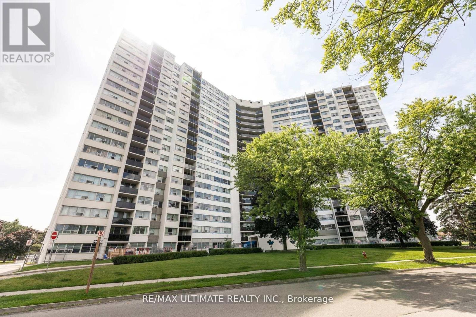 1007 - 530 LOLITA GARDEN, Mississauga, Ontario