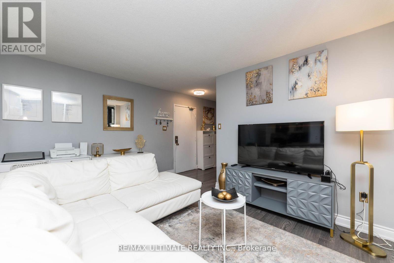 1007 - 530 Lolita Garden, Mississauga, Ontario  L5A 3T2 - Photo 12 - W12684914