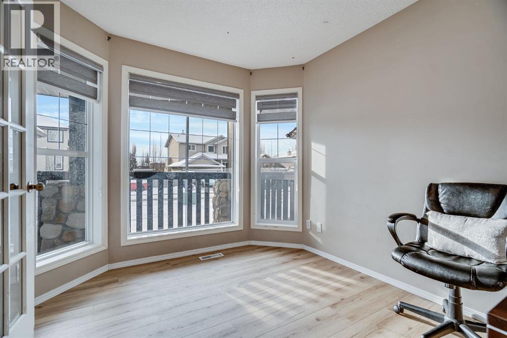 104 Cove Crescent, Chestermere, Alberta  T1X 5J1 - Photo 6 - A2272792