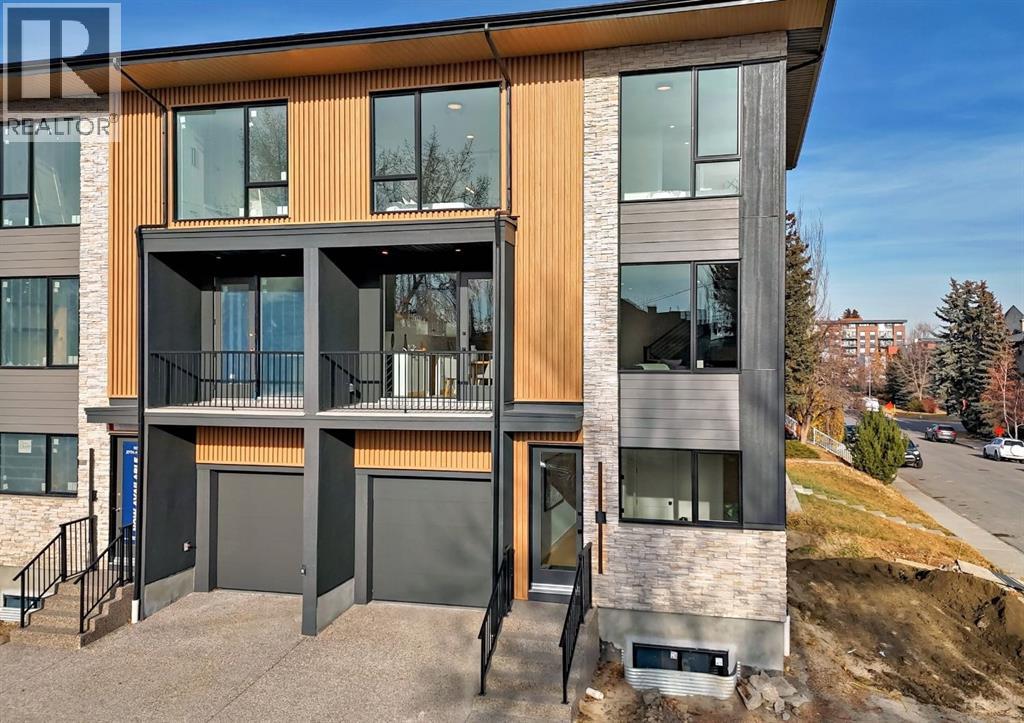 1654 37 Avenue Sw, Calgary, Alberta  T2T 2H5 - Photo 2 - A2273305