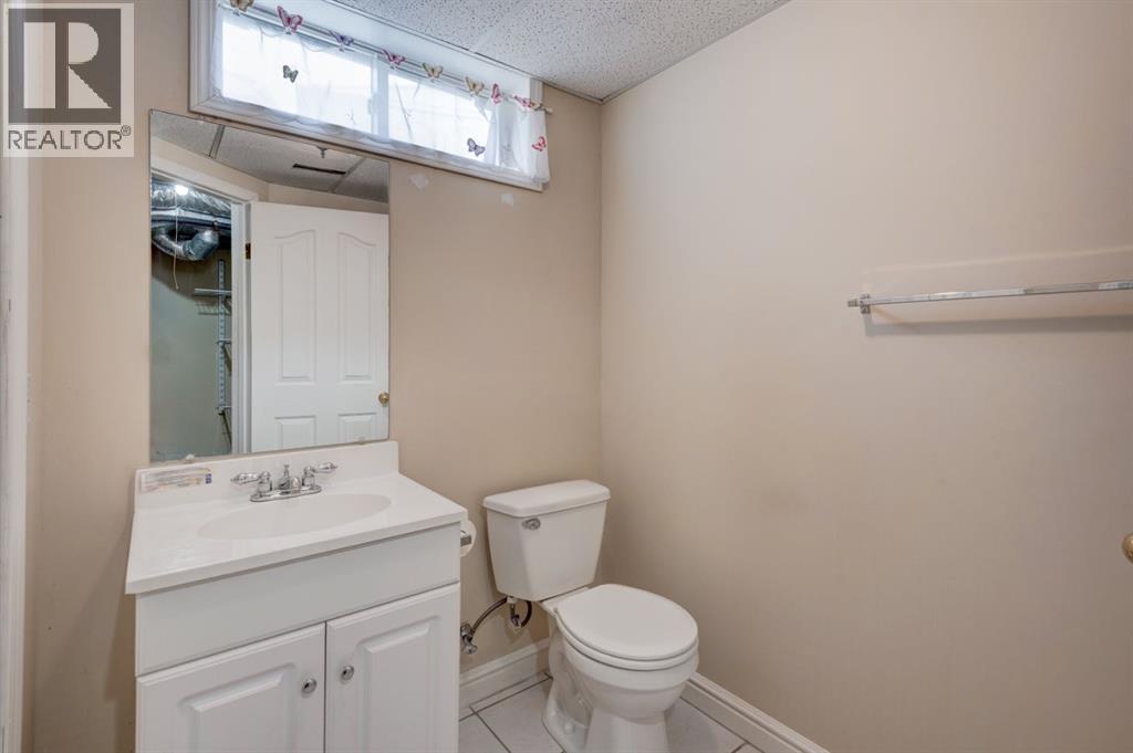 10211 5 Street Se, Calgary, Alberta  T2J 1L6 - Photo 32 - A2277804