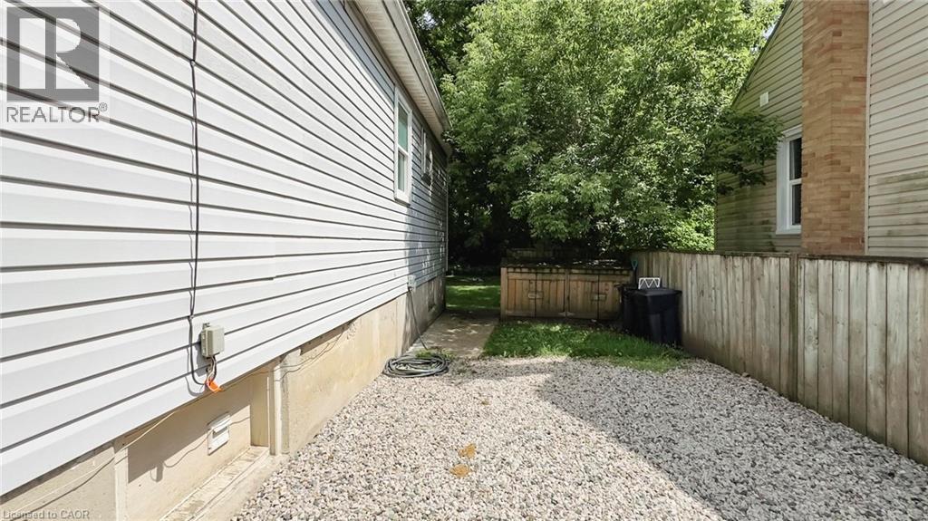 34 Saunby Street, London, Ontario  N6G 1A3 - Photo 23 - 40748545