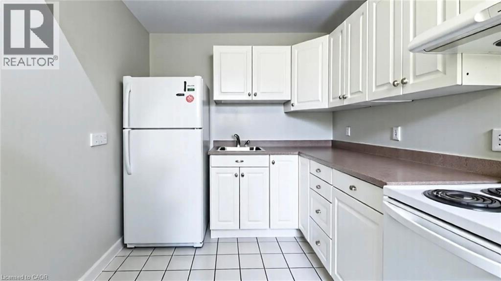 34 Saunby Street, London, Ontario  N6G 1A3 - Photo 7 - 40748545