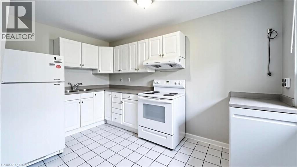 34 Saunby Street, London, Ontario  N6G 1A3 - Photo 6 - 40748545