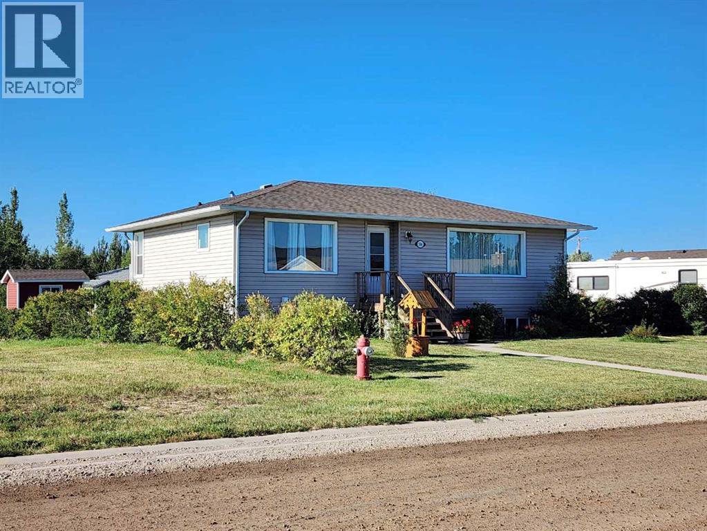 506 5 Avenue N, Champion, Alberta  T0L 0R0 - Photo 2 - A2250492