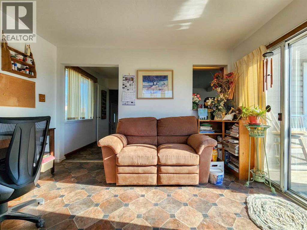 506 5 Avenue N, Champion, Alberta  T0L 0R0 - Photo 11 - A2250492