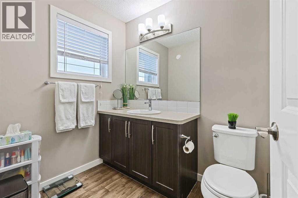 754 Belmont Drive Sw, Calgary, Alberta  T2X 4H4 - Photo 28 - A2275855