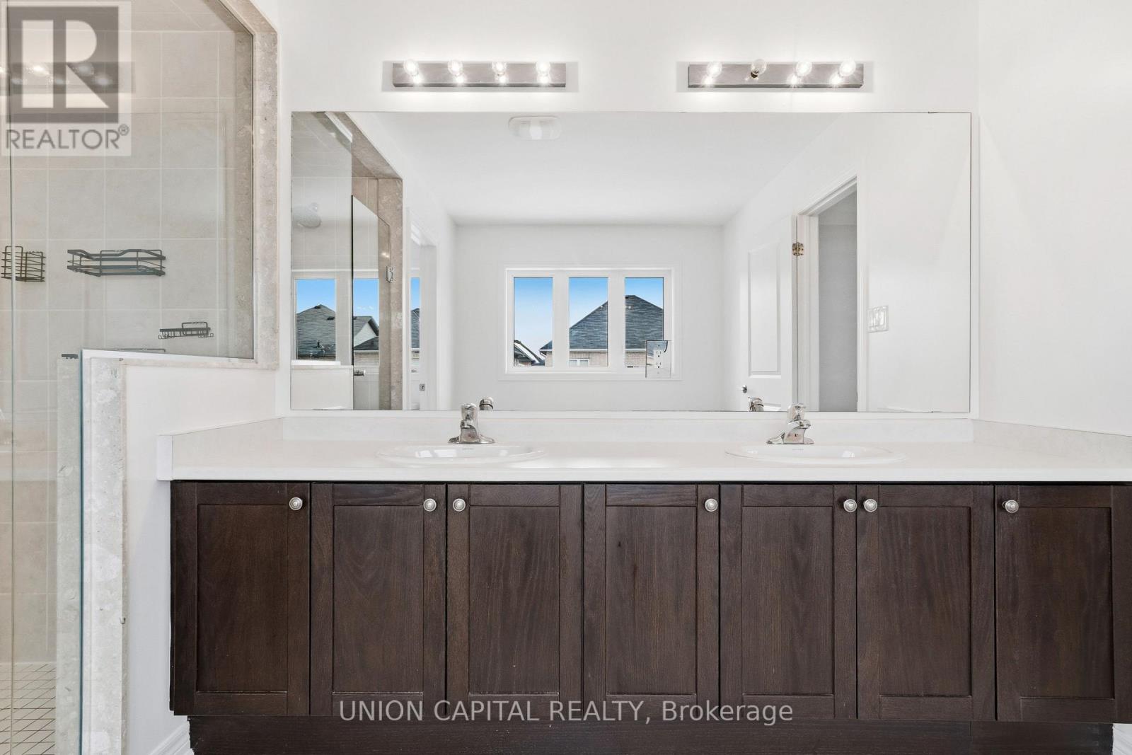 943 Larter Street, Innisfil, Ontario  L9S 1A8 - Photo 21 - N12675860