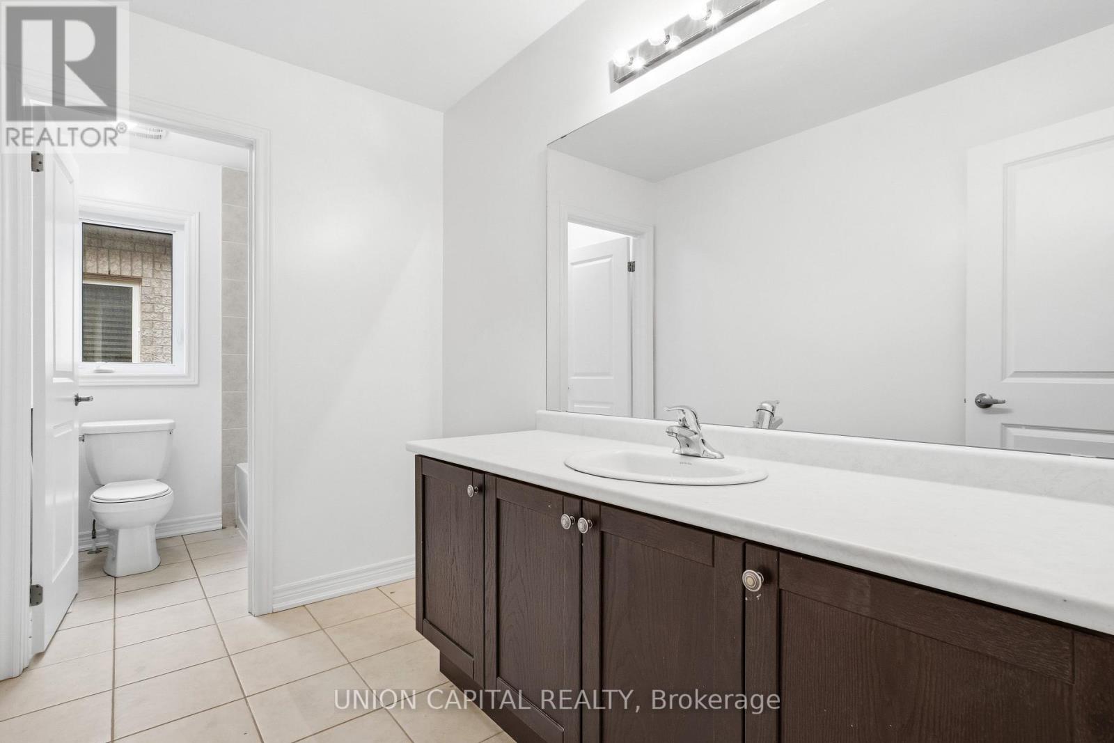 943 Larter Street, Innisfil, Ontario  L9S 1A8 - Photo 23 - N12675860