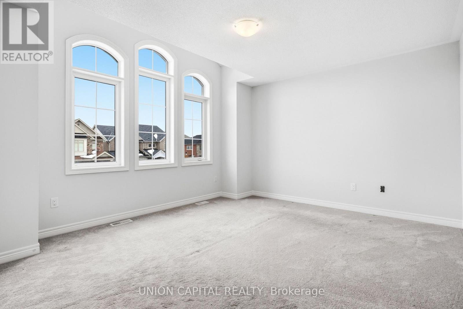 943 Larter Street, Innisfil, Ontario  L9S 1A8 - Photo 25 - N12675860