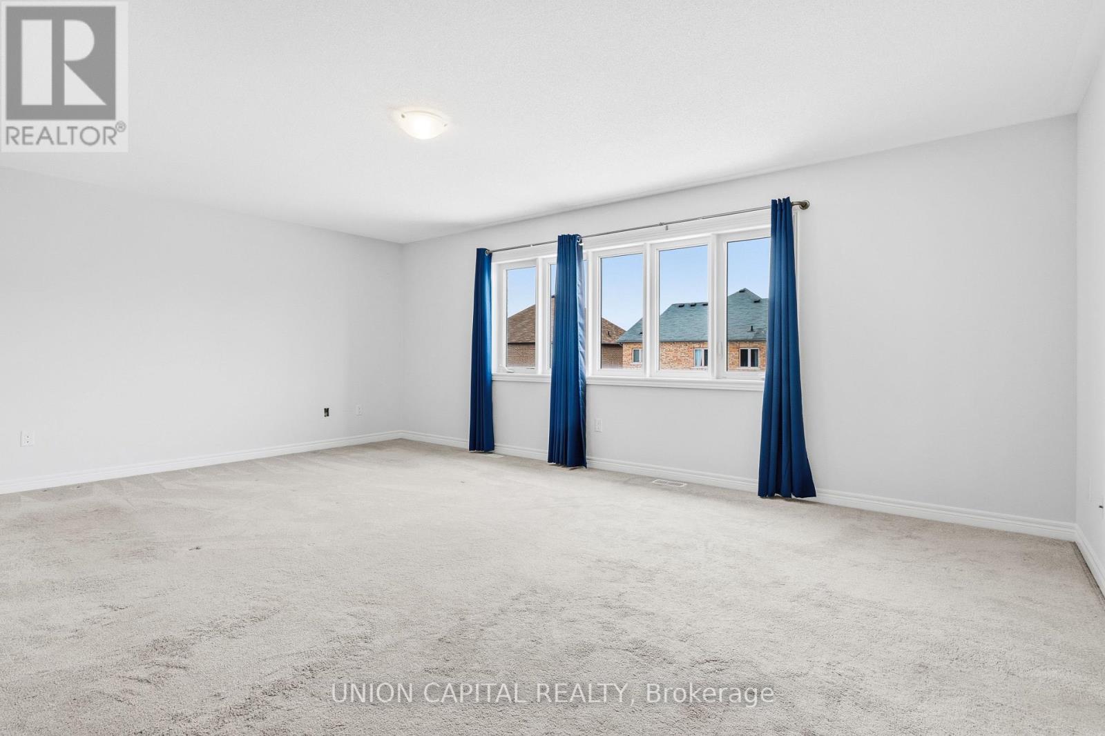 943 Larter Street, Innisfil, Ontario  L9S 1A8 - Photo 19 - N12675860