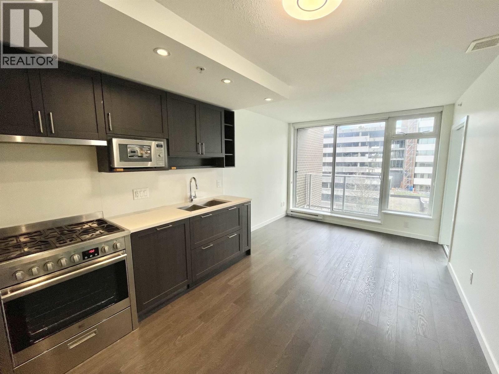 818 5665 Boundary Road, Vancouver, British Columbia  V5R 0E4 - Photo 5 - R3075761