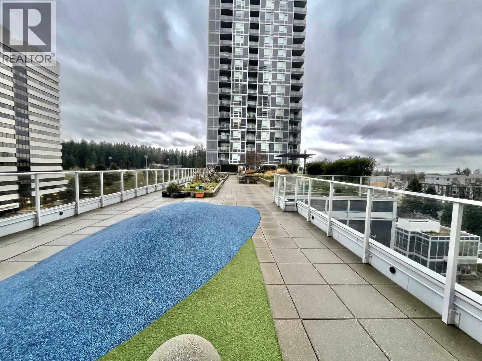 818 5665 Boundary Road, Vancouver, British Columbia  V5R 0E4 - Photo 2 - R3075761