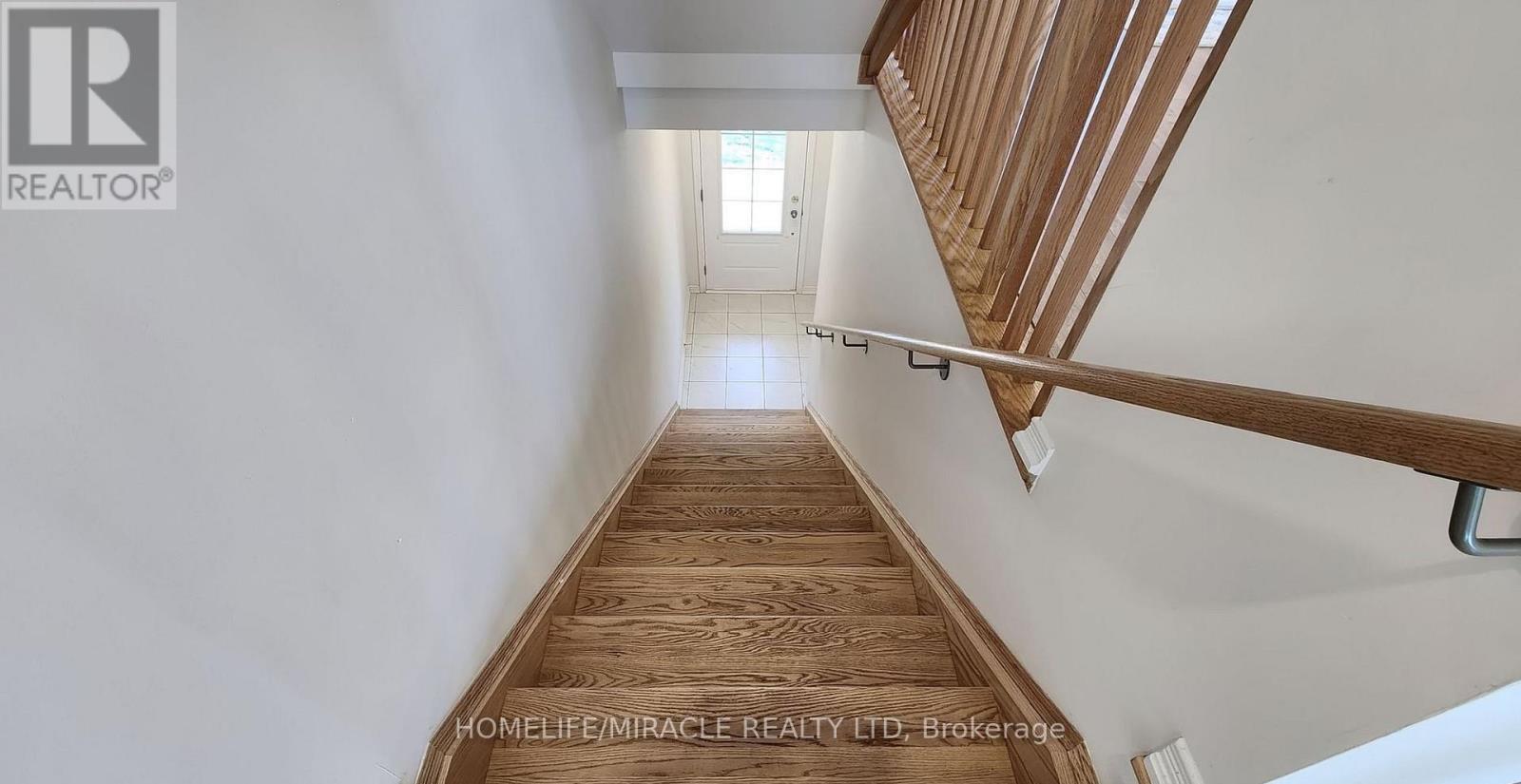 2695 Magdalen Path, Oshawa, Ontario  L1L 0R6 - Photo 14 - E12684944