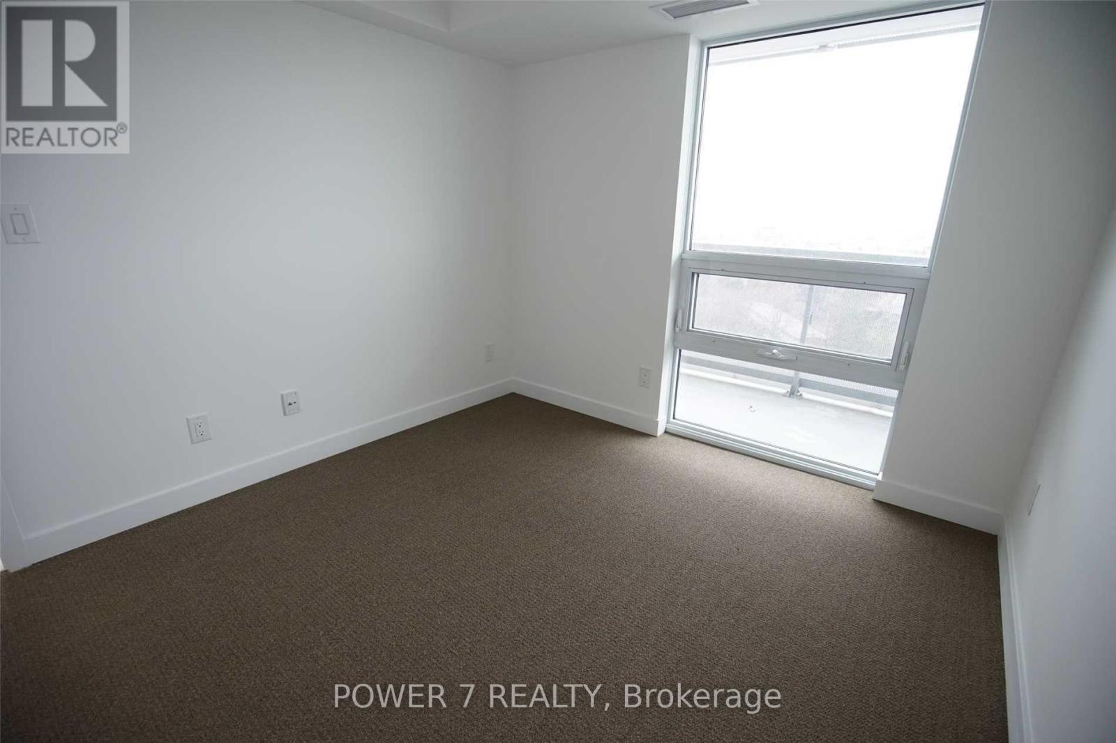 1418 - 160 Flemington Road, Toronto, Ontario  M6A 0A9 - Photo 4 - W12684946