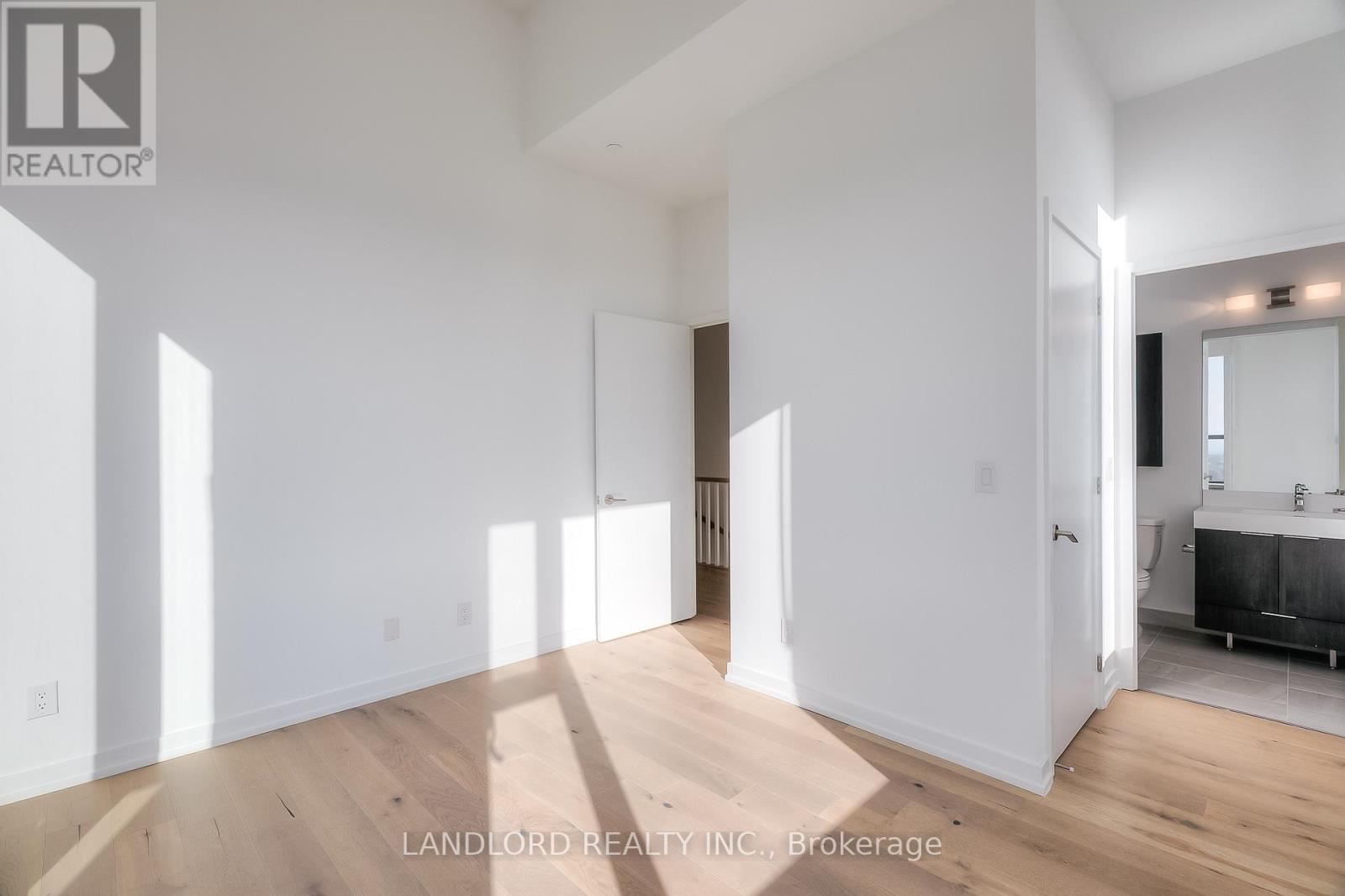 1208 - 3100 Keele Street, Toronto, Ontario  M3M 0E1 - Photo 10 - W12684952