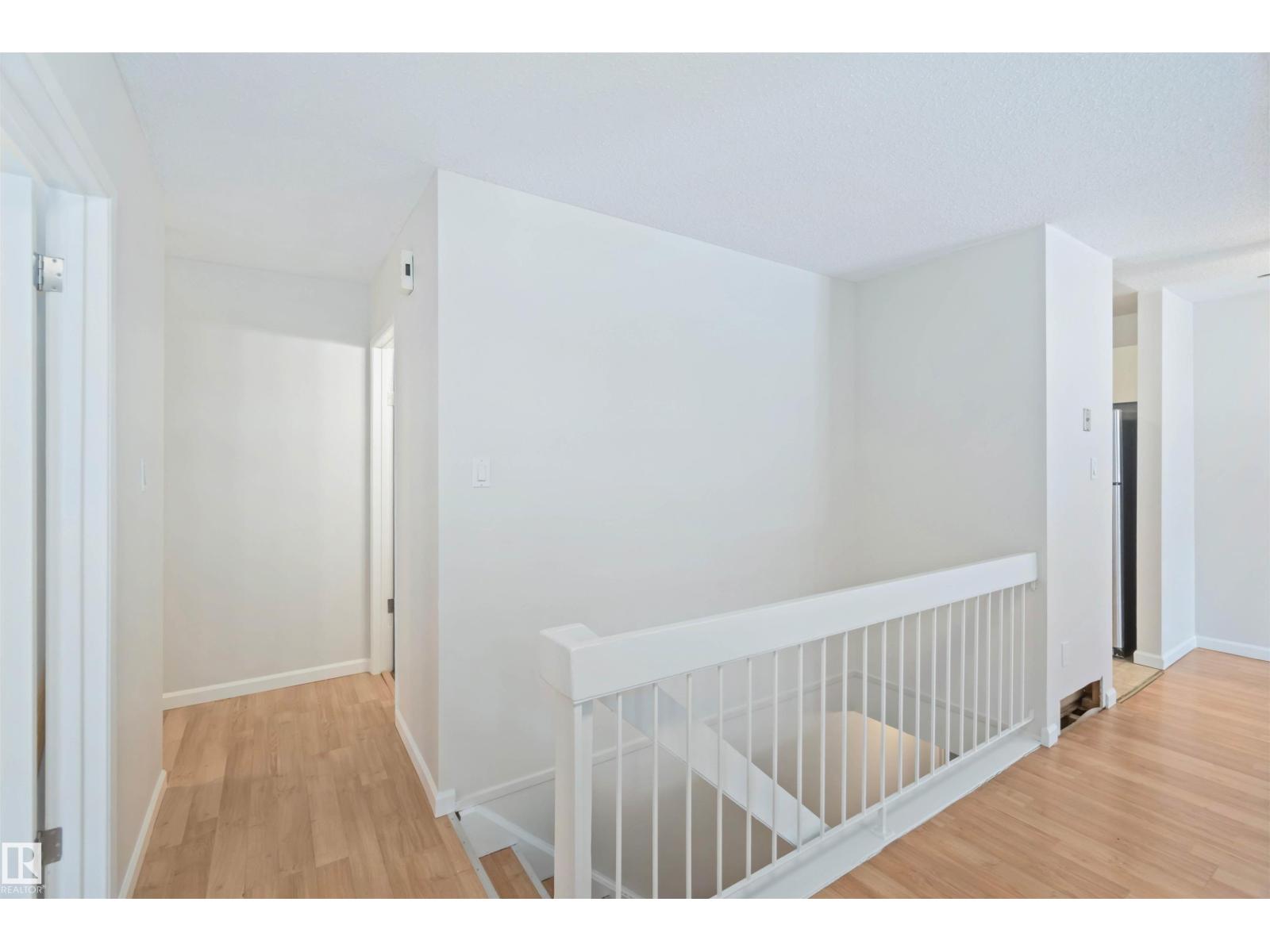 7026 Mill Woods Rd S Nw, Edmonton, Alberta T6K 3M3 - Photo 3 - E4469715