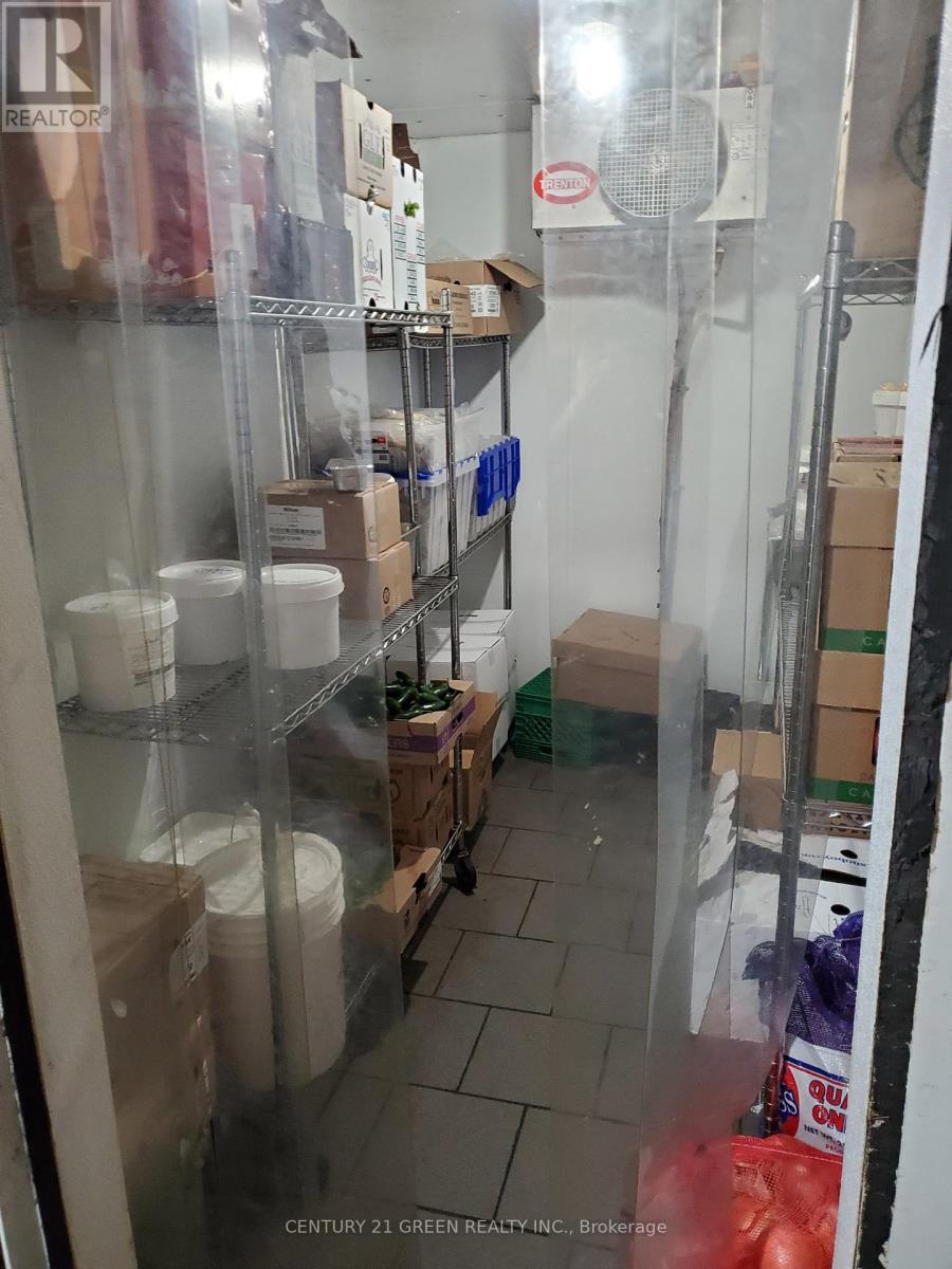 1028 King Street W, Hamilton, Ontario  L8S 1L5 - Photo 5 - X12684936