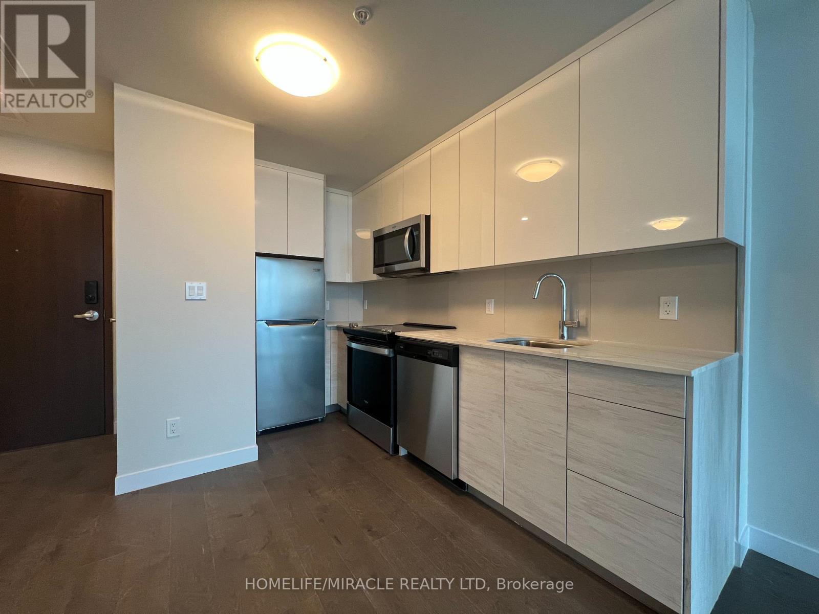 3412 - 60 Frederick Street, Kitchener, Ontario  N2H 0C7 - Photo 2 - X12684948