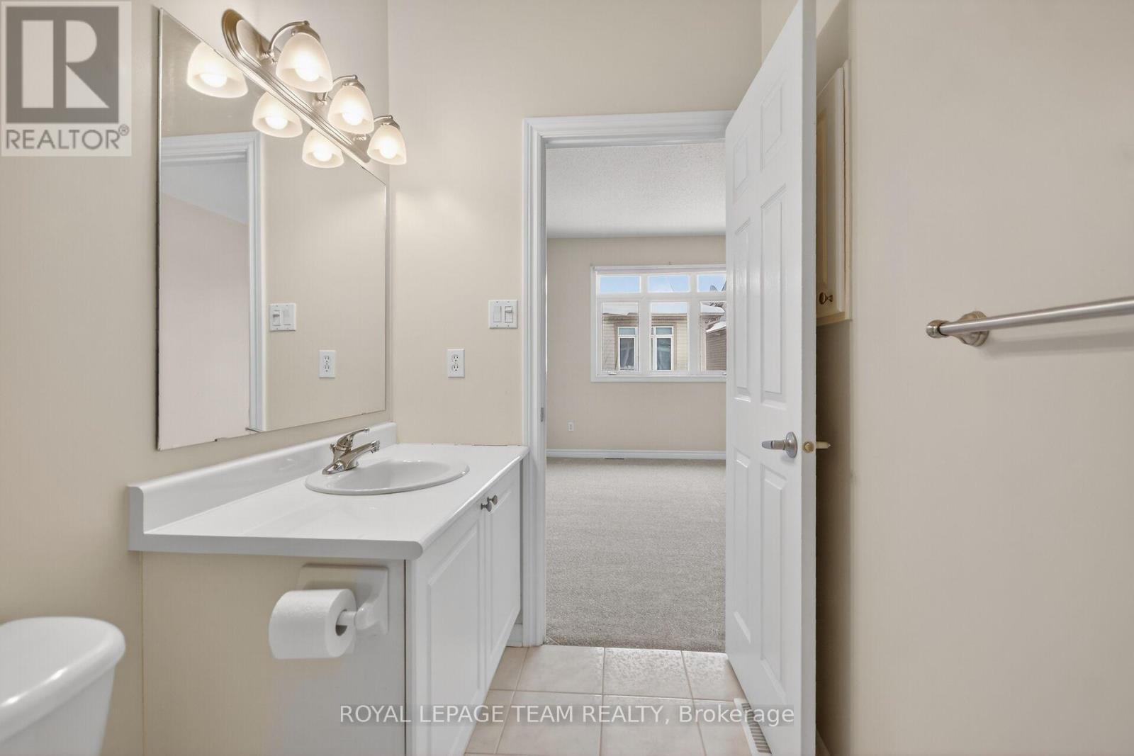 5553 Doctor Leach Drive, Ottawa, Ontario  K4M 1L6 - Photo 24 - X12683474